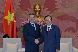 Vietnam creará condiciones óptimas para firmas estadounidenses