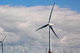 Inician construcción de una planta de energía eólica en provincia centrovietnamita