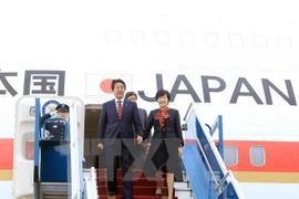 Primer ministro de Japón concluye visita oficial a Vietnam