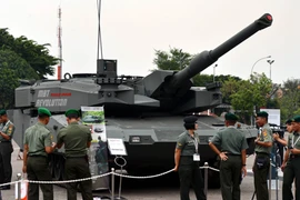 Vietnam asiste a Feria internacional de Defensa Marítima en Singapur 