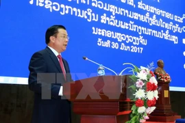 Comparten Vietnam y Laos conocimientos en gestión financiera