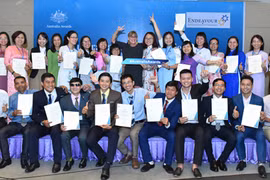 Vietnamitas ganadores de becas gubernamentales australianas comenzarán sus estudios