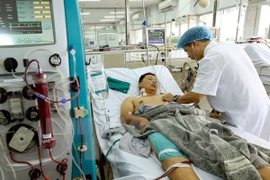 Hanoi revisa proceso de hemodiálisis tras incidente en Hoa Binh