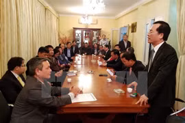 Vietnam y Argelia buscan intensificar relaciones multifacéticas binacionales