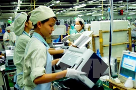 Proporcionan entrenamiento administrativo para Samsung Vietnam