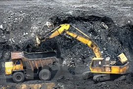 Vinacomin fija meta de crecimiento de 5,5 a 6 por ciento para periodo 2016-2020