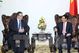 Acuerdo sobre cooperación crediticia promueve vínculos entre Vietnam y Hungría