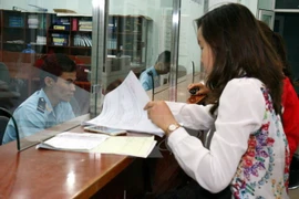 Vietnam avanza en perfeccionamiento de instituciones para registro de bienes