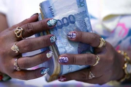 Banco filipino suspende transacciones por fallo en sistema informático 