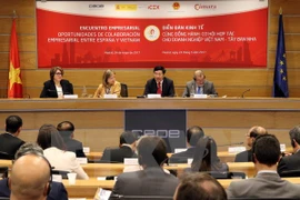 Efectúan Foro Económico Vietnam-España 