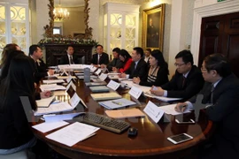 Vietnam y Reino Unido agilizan lazos en auditoría 