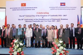 Conmemoran en Vietnam Día nacional de Camboya