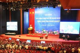 Vietnam por resolver dificultades para empresas 