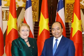 Premier de Vietnam propuso facilitar acceso de productos agrícolas al mercado de Chile