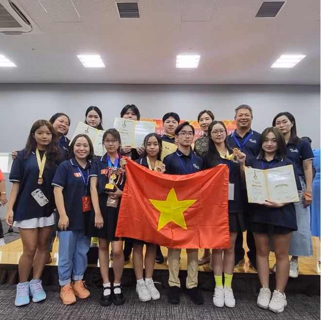 Representantes vietnamitas en la Exposición de Diseño, Ideas e Inventos de Japón 2024. (Fuente:Internet)