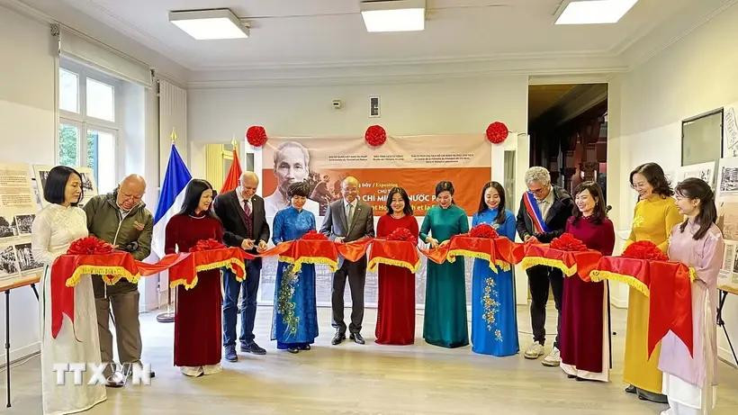 En la inauguración. (Fuente: VNA)