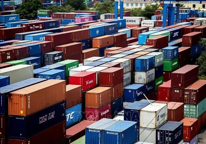 Almacén de contenedores en el puerto de Cat Lai, ciudad de Thu Duc, Ciudad Ho Chi Minh. (Fuente:VNA)