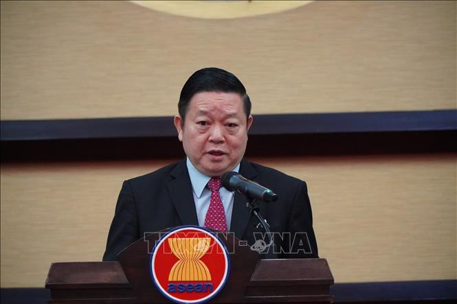 El secretario general de la ASEAN, Kao Kim Hourn, habla en el evento. (Fuente:VNA)