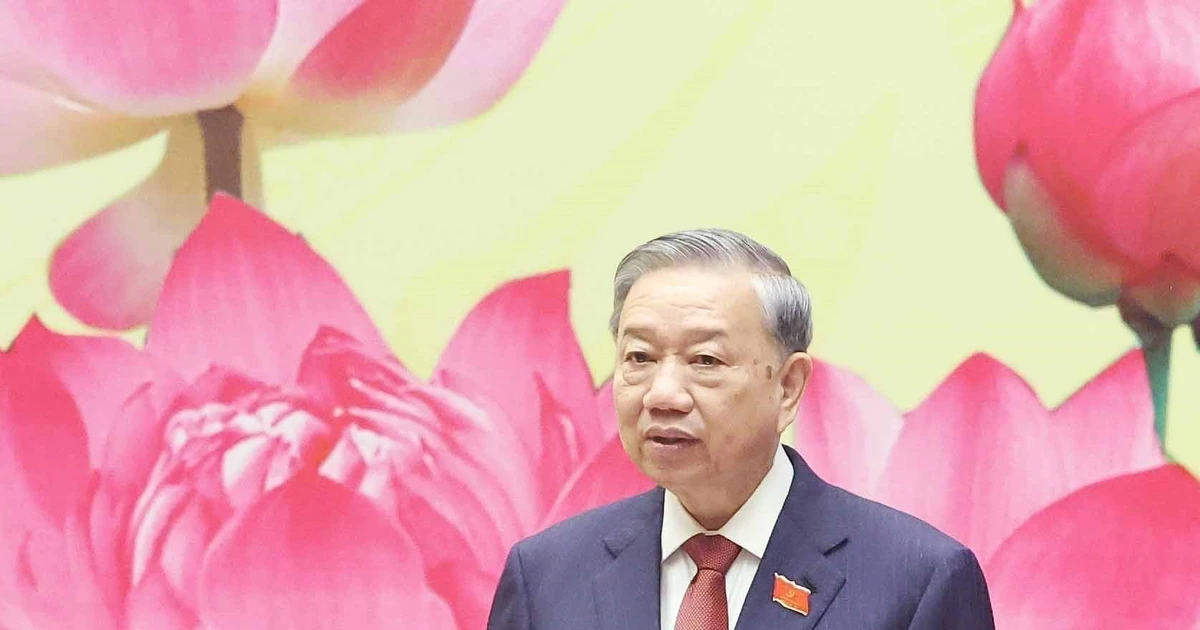 El secretario general del Partido Comunista de Vietnam, To Lam, insta a reforzar el carácter popular y partidista en todas las actividades de la Asamblea Nacional. (Foto: VNA) 