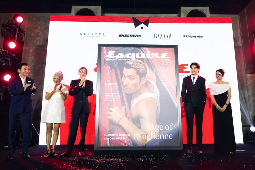 En la ceremonia de lanzamiento de la revista estadounidense Esquire (Foto: VNA) 