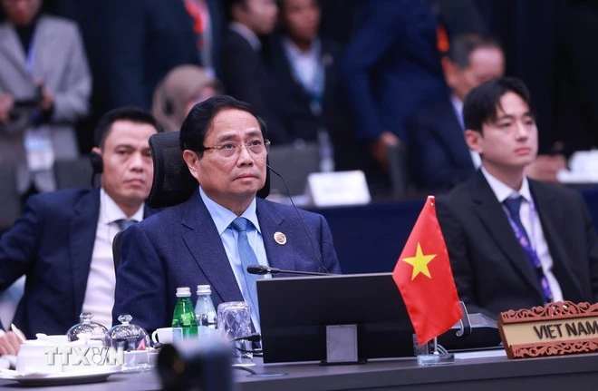 El primer ministro de Vietnam, Pham Minh Chinh, asiste a la Cumbre Asean+3. (Foto: VNA)