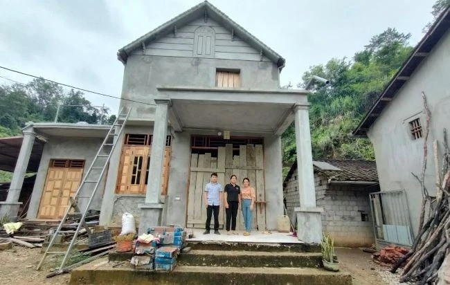 Una casa recién construida en la comuna de Binh Gia de la provincia de Lang Son. (Foto: tienphong.vn)
