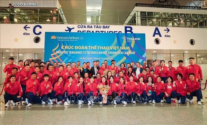 Vietnam envía su delegación deportiva a los SEA Games 33 en Tailandia. (Fuente: VNA)