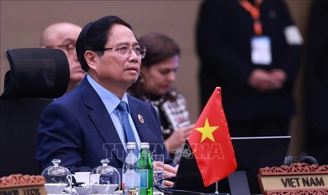 El primer ministro de Vietnam, Pham Minh Chinh, participa en la quinta Cumbre del RCEP (Foto: VNA)