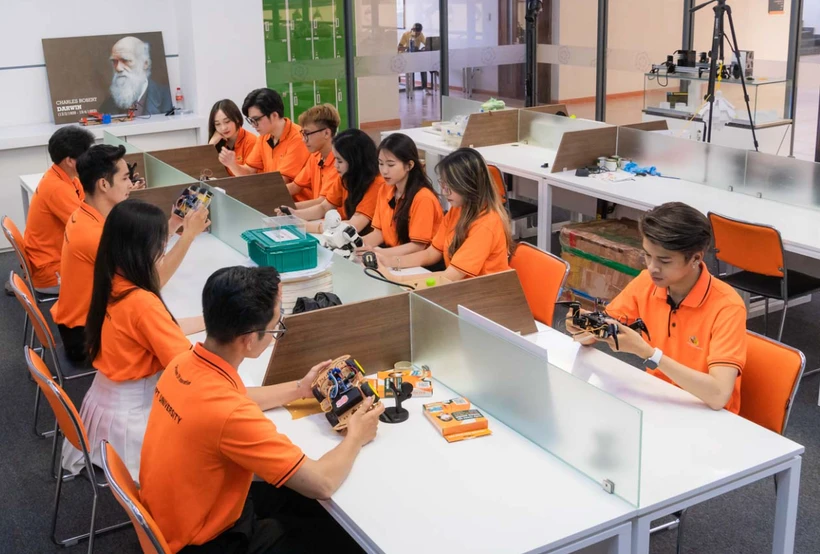 Estudiantes de la Universidad FPT en clase. (Foto: VNA)