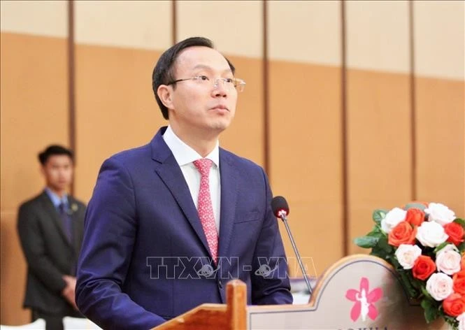 Doan Trung Kien, vicepresidente del Comité Popular de la provincia vietnamita de Tay Ninh, habla en la XIII Conferencia sobre Cooperación y Desarrollo de las Provincias Fronterizas entre Vietnam y Camboya. (Fuente: VNA)