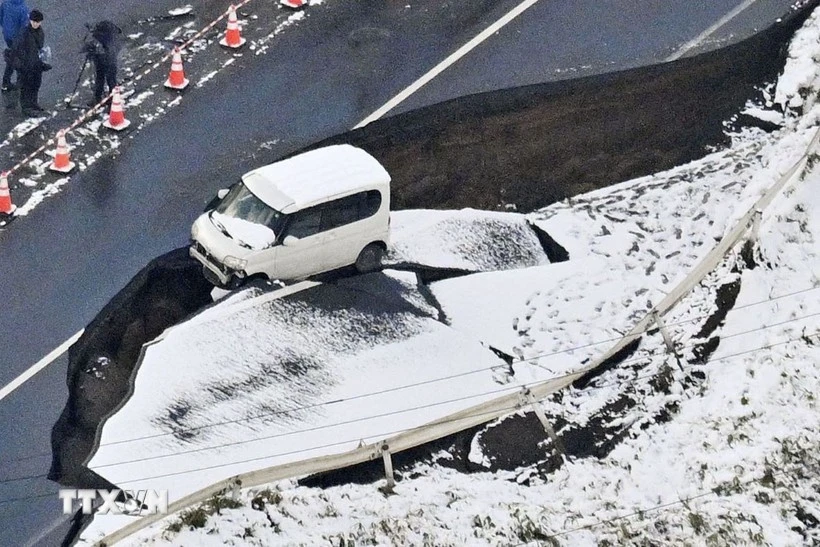 El terremoto que sacude la costa de la prefectura japonesa de Aomori, Japón, deja 30 personas heridas (Foto: VNA)