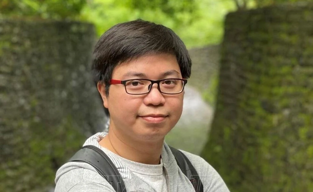 El presidente de la Asociación de Intelectuales Vietnamitas en Japón, Le Duc Anh (Fuente: VNA)