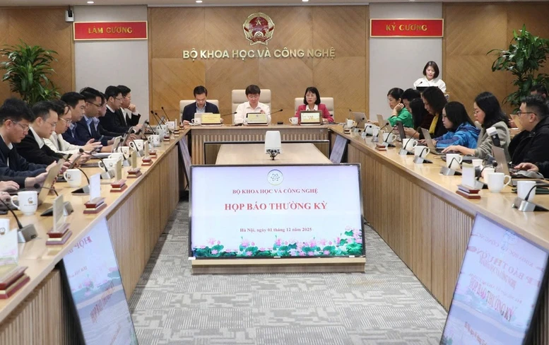 La conferencia de prensa sobre los Premios Ho Chi Minh y los Premios Estatales de Ciencia y Tecnología de 2027. (Foto: VNA)