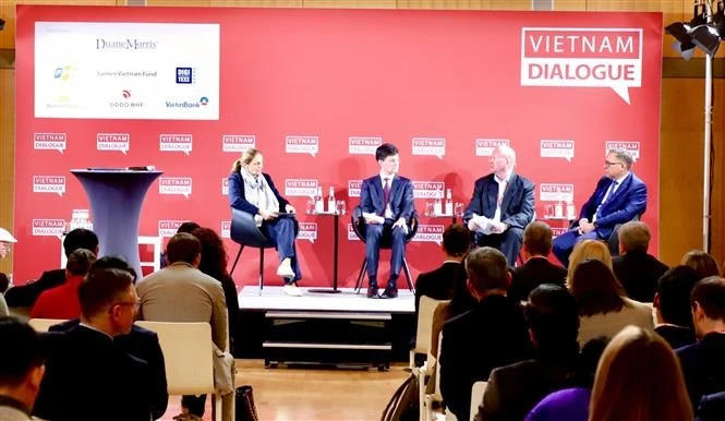 El foro “Diálogo Vietnam 2025” (Foto: VNA)