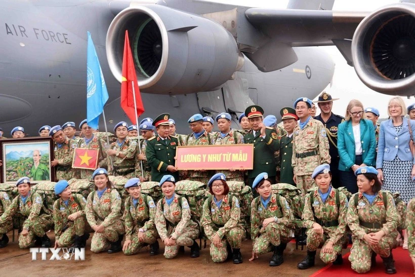 Las fuerzas de paz vietnamitas de la ONU se preparan para partir hacia las misiones de la ONU en Sudán del Sur y Abyei. (Foto: VNA) 
