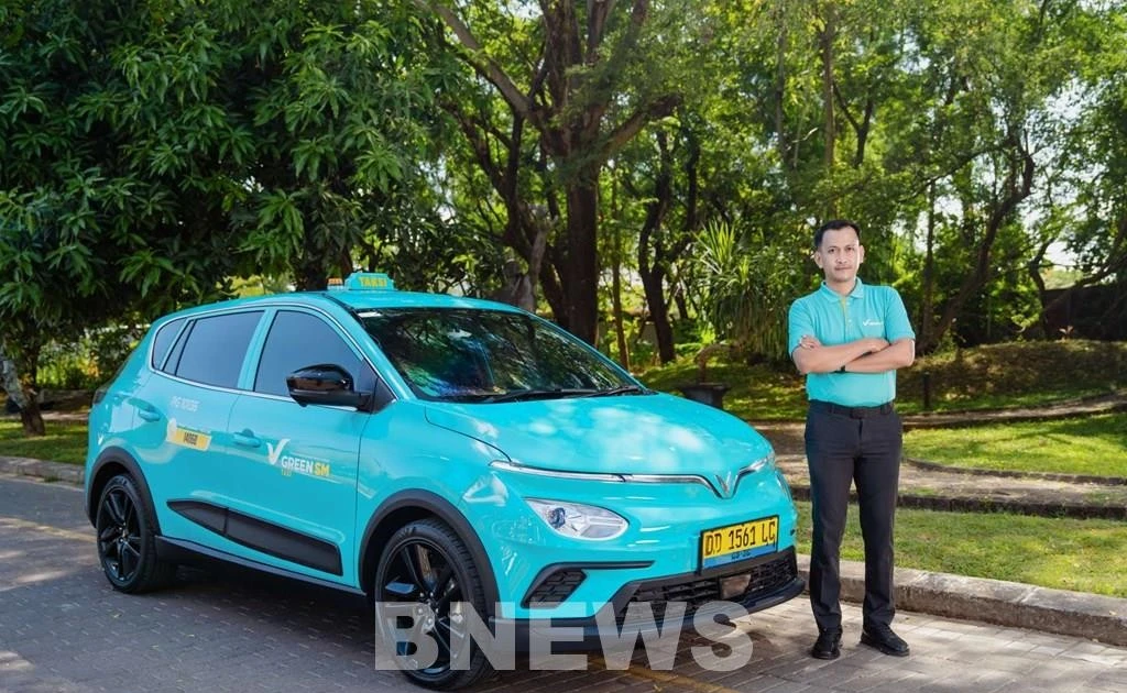 Green SM, el servicio de taxi eléctrico pionero de la compañía vietnamita GSM, se lanzó oficialmente en la ciudad indonesia de Bekasi. (Fuente: VNA) 