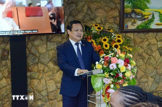 El embajador de Vietnam en Brasil, Bui Van Nghi, habla en el evento. (Foto: Embajada de Vietnam en Brasil)