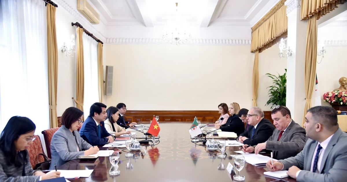 Panorama de la reunión. (Fuente: VNA) 