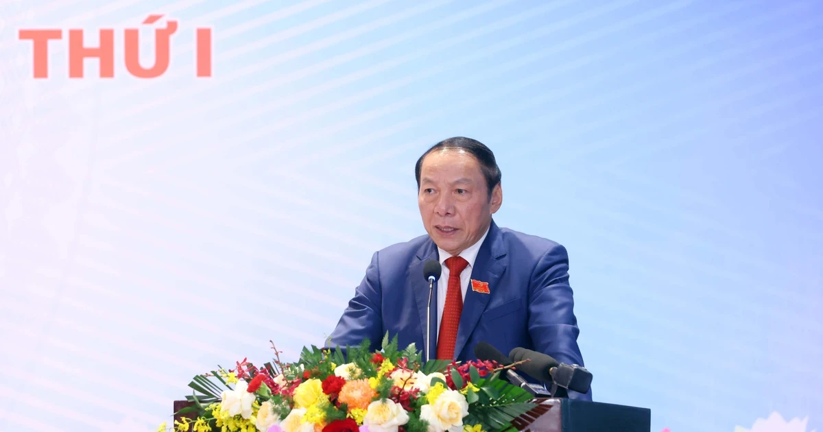 El ministro de Cultura, Deportes y Turismo, Nguyen Van Hung, habla en la cita. (Foto: VNA)