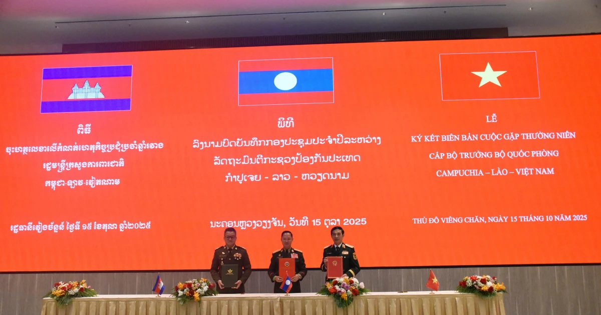 La reunión anual de los Ministros de Defensa de Vietnam, Laos y Camboya se celebra en Vientián. (Fuente: VNA)