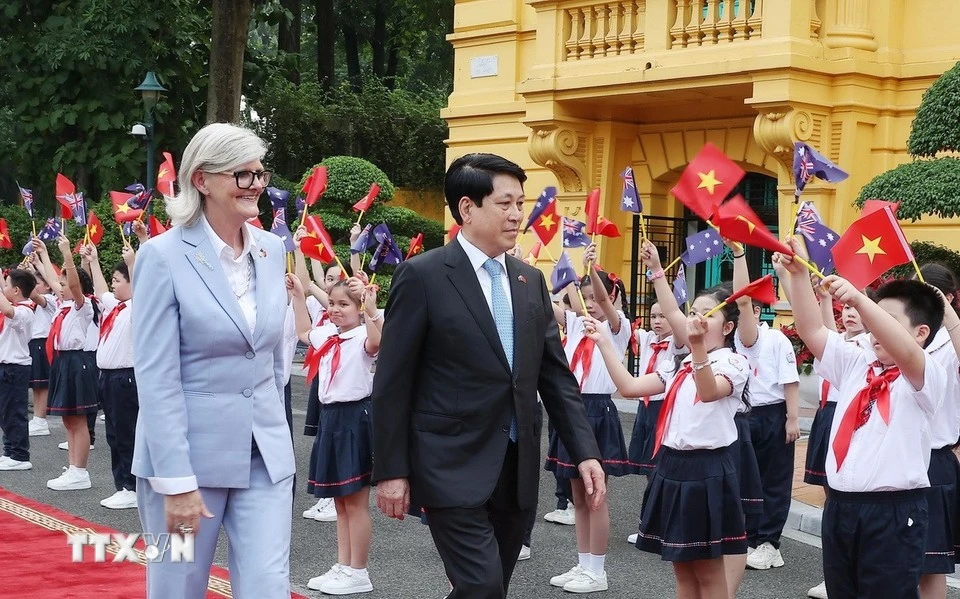 La gobernadora general de Australia, Sam Mostyn, realiza una visita de Estado a Vietnam. (Foto: VNA)