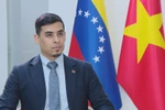 El embajador de la República Bolivariana de Venezuela en Vietnam, Juan Carlos Fernández Juárez, en una entrevista con la VNA. (Foto: VNA)