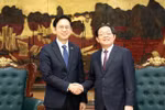El viceprimer ministro de Vietnam Ho Quoc Dung y viceprimer ministro y titular de Ciencia y Tecnología de Información de Corea del Sur, Bae Kyung Hoon. (Foto: baochinhphu.vn)