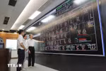 Gestión y operación de la red eléctrica mediante tecnología informática en el Centro de Control del Sistema Eléctrico de Ciudad Ho Chi Minh. (Foto: VNA)