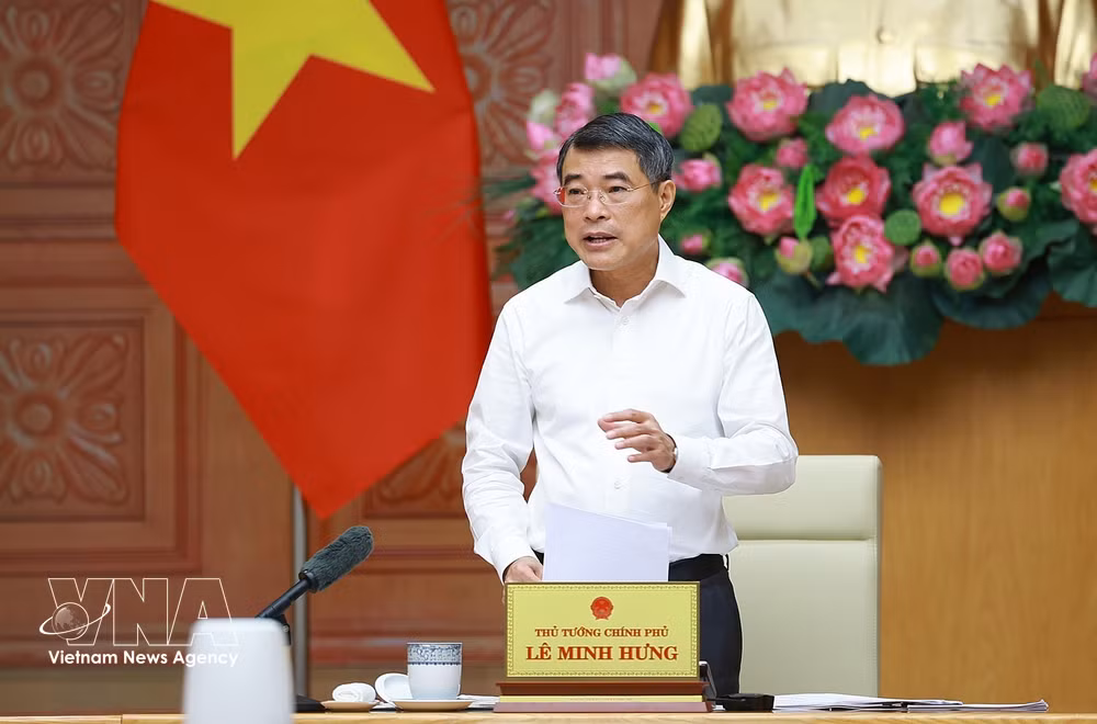 vnanet-thu-tuong-lam-viec-voi-lanh-dao-bo-tai-chinh-8731788.jpg