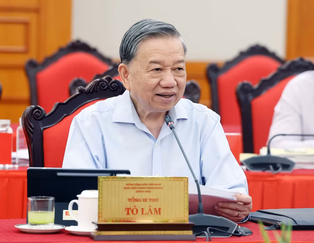 vna-potal-tong-bi-thu-to-lam-chu-tri-buoi-lam-viec-voi-ban-thuong-vu-dang-uy-chinh-phu-8266967.jpg