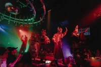Artistas interpretan “Tuong” (ópera clásica) con música moderna. (Fuente: interpretan Tuong con música moderna.) 