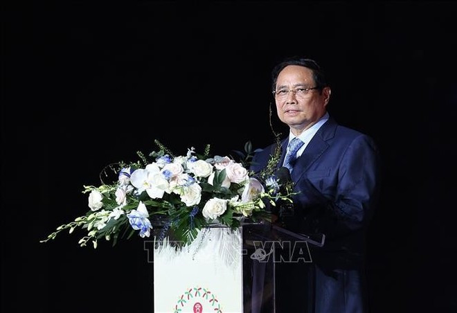 El primer ministro Pham Minh Chinh interviene en el evento. (Fuente: VNA) pe.jpg