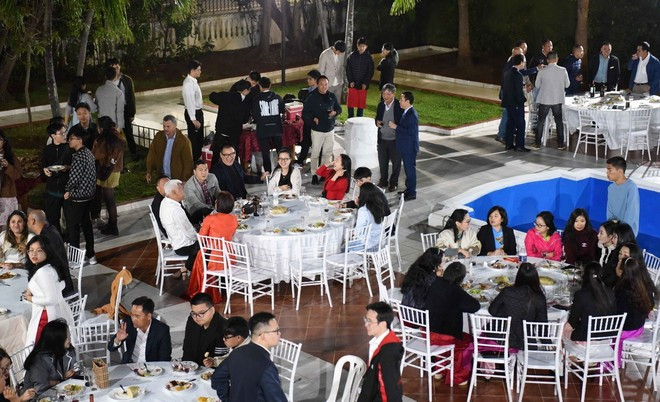 vna-potal-xuan-at-ty-cong-dong-nguoi-viet-tai-cuba-vui-don-xuan-que-huong-2025-7827575.jpg