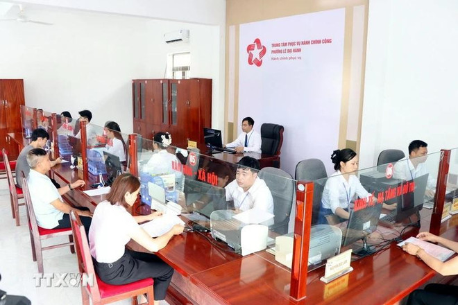 Centro de servicios administrativos públicos del barrio de Le Dai Hanh, ciudad de Hai Duong. (Fuente: VNA) 1606-hai-duong-chinh-quyen-2-cap-1.jpg
